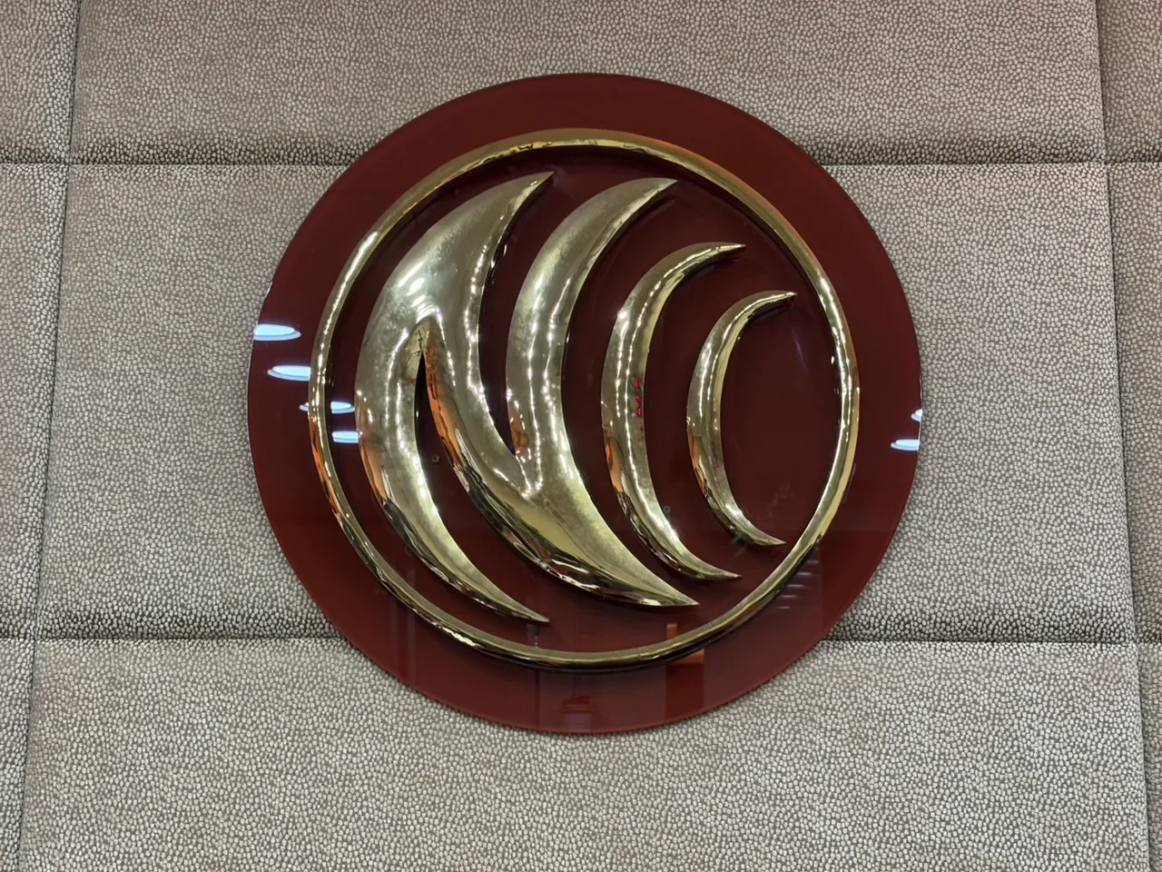 NCC发布网路服务2大指引！FB、LINE等5大平台优先评估