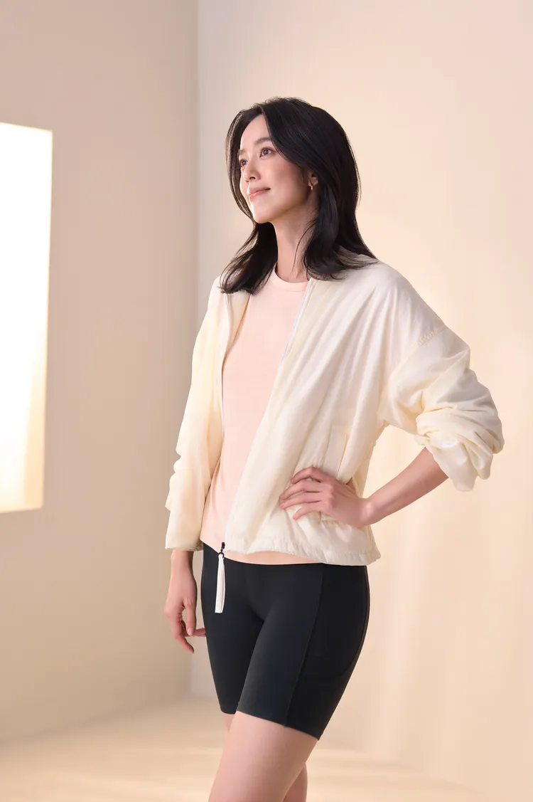 陳庭妮另也演繹全新P.LIFE系列服飾。品牌提供