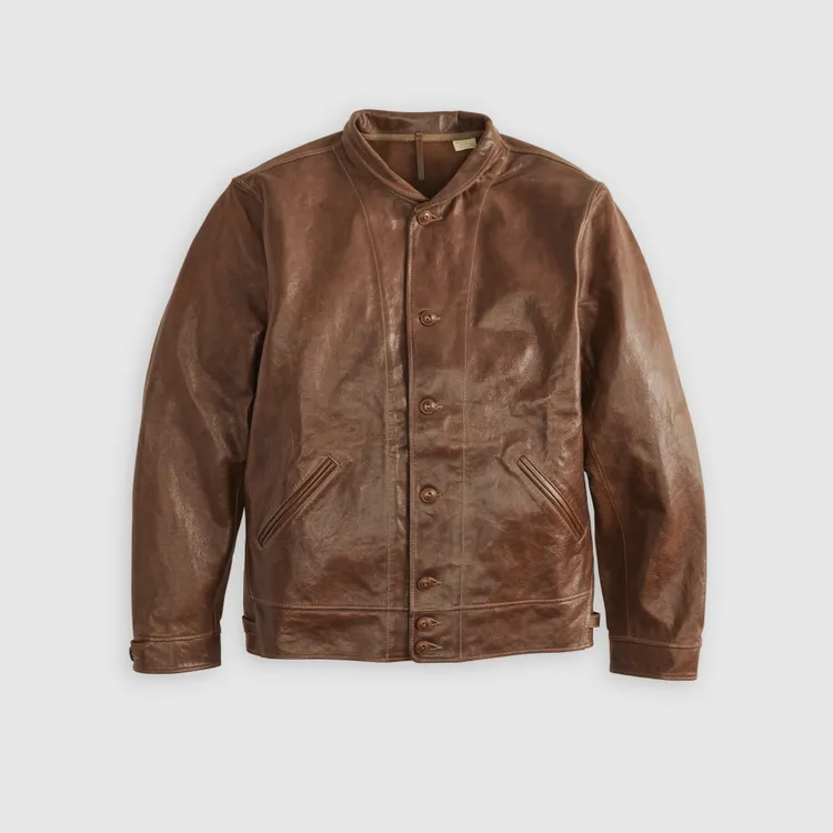 Levi's LVC原創復刻支線愛因斯坦皮夾克經典復興版，3萬9900元。品牌提供