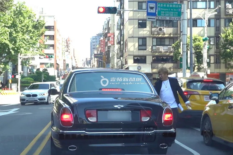 90年代賓利Turbo R古董車十分有型。特勤中心攝