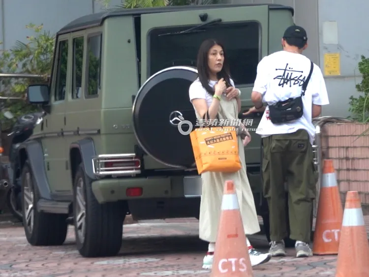 胡瓜價值600萬元的賓士G55 AMG越野車。特勤中心攝