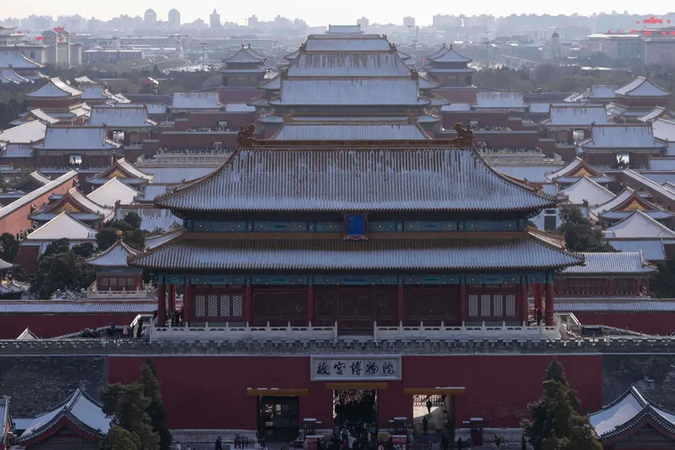 北京初雪讓北京故宮一夕白頭。美聯社