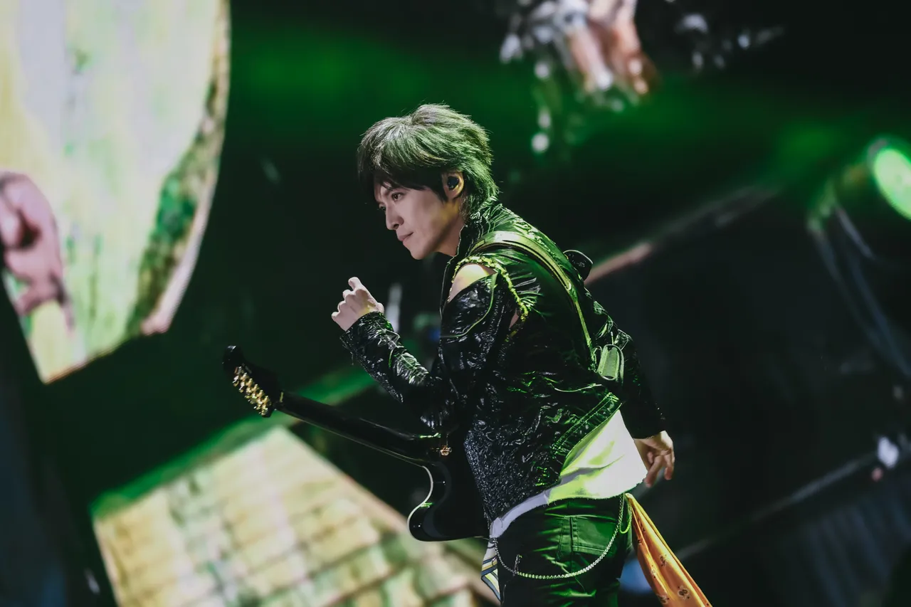 怪兽。相信音乐提供