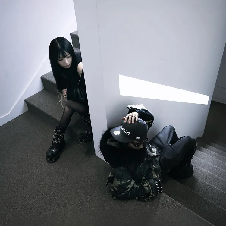 Jvcki Wai今年2月曾與Vangdale一起合作單曲。翻攝Vangdale IG