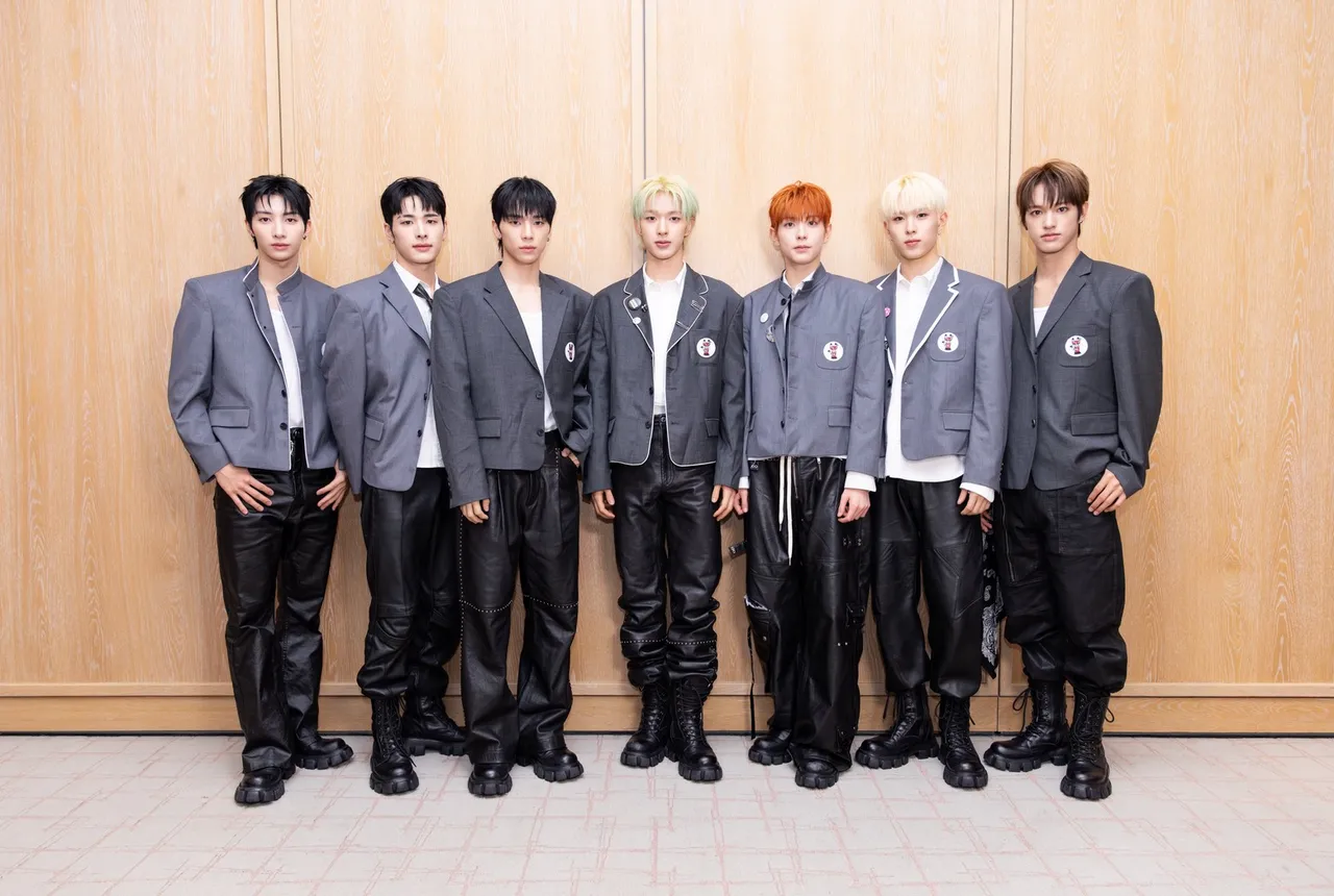 NEXZ由YU（左起）、HARU、苏建、队长TOMOYA、YUKI、HYUI、SEITA组成。艺尚提供