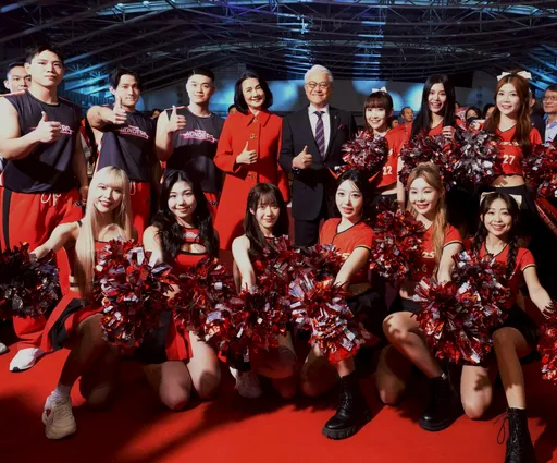 台新新光金旺年會席開一千八百桌　吳東亮期勉同仁龍馬精神、一馬當先