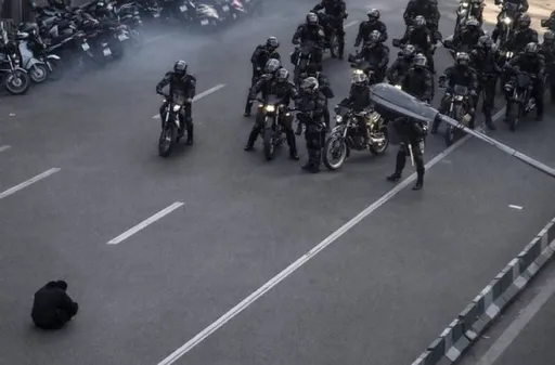 伊朗濒临变天？经济困境点燃全国怒火　4大重点一次看