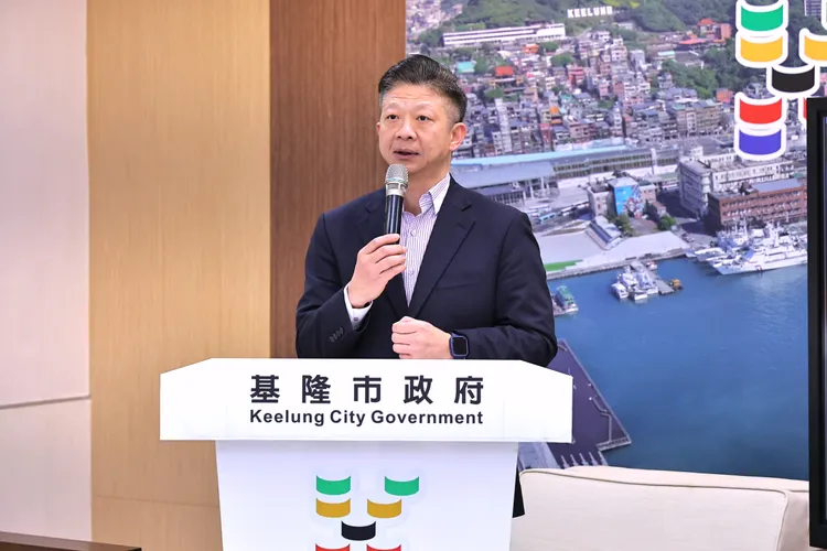 消防局長游家懿舉例，山陀兒、鳳凰颱風皆未達停班停課標準，不過卻已造成實際災情，顯現現行制度仍有調整空間。翻攝照片