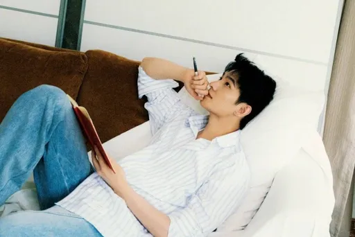 楊洋被爆跟白富美酒店親嘴！陸劇男星桃花劫這回輪到他