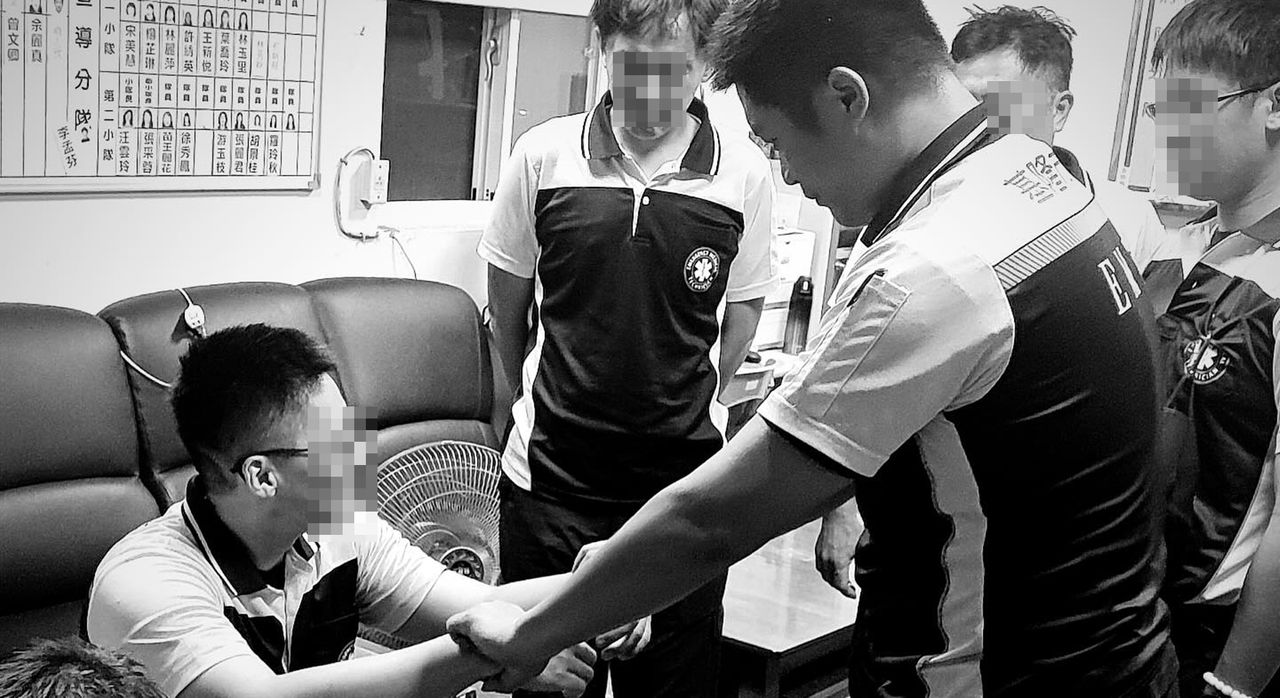 詹能傑殉職!學弟憶「整天鬧我快瘋了」 見遺體崩潰大哭:這次沒鬧我