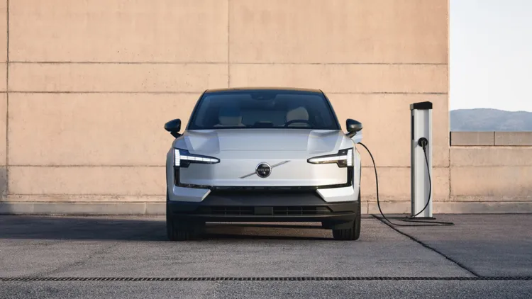 純電動車在歐盟、英國、歐洲自由貿易聯盟的整體銷售佔比約26.3%，超過純汽油車約21.7%，顯示歐洲市場電動化趨勢正加速。Volvo原廠照片