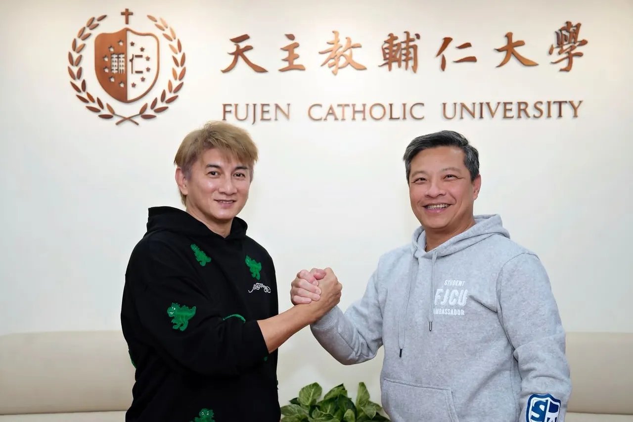 吳奇隆（左）與藍易振（右）。翻攝自藍易振threads