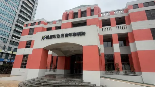 黃瓊慧諷桃青年局「超越華國美學」　詹江村：對她來說只有她是盛世美顏