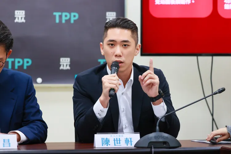 民眾黨新北市議員陳世軒。民眾黨提供