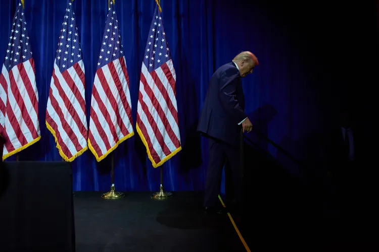 如果共和黨失去國會多數，川普就陷入下台前施政不力的「跛腳鴨困境」。美聯社