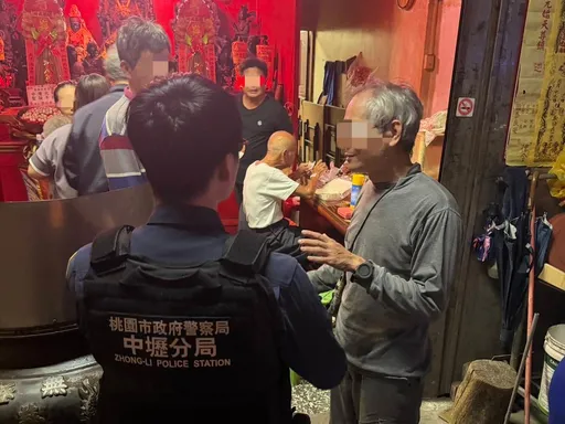 83歲老翁迷途！喃喃自語「我不知在那」？　中壢警民合作助返家