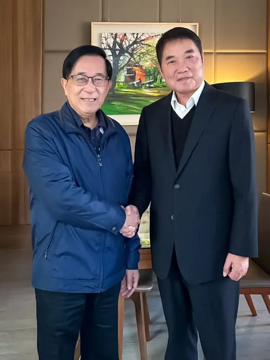 鍾東錦強調，與陳水扁友誼永遠不變。翻攝鍾東錦臉書