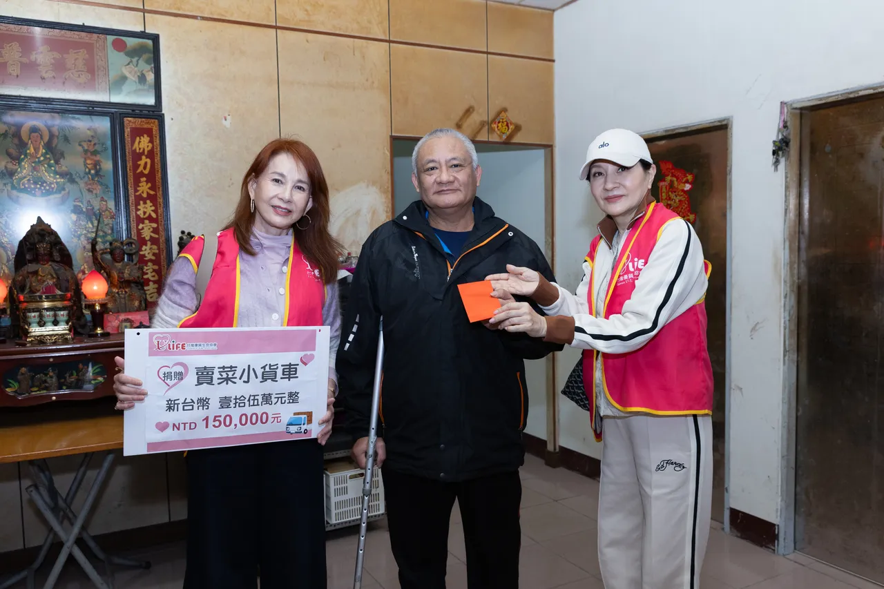 周丹薇、方芳芳親赴現場探視。優質生命協會提供