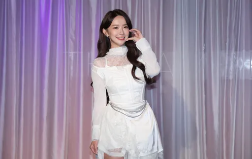 林襄被爆遭冷凍近況曝光　超正閨蜜禾羽快崩潰時她出現了