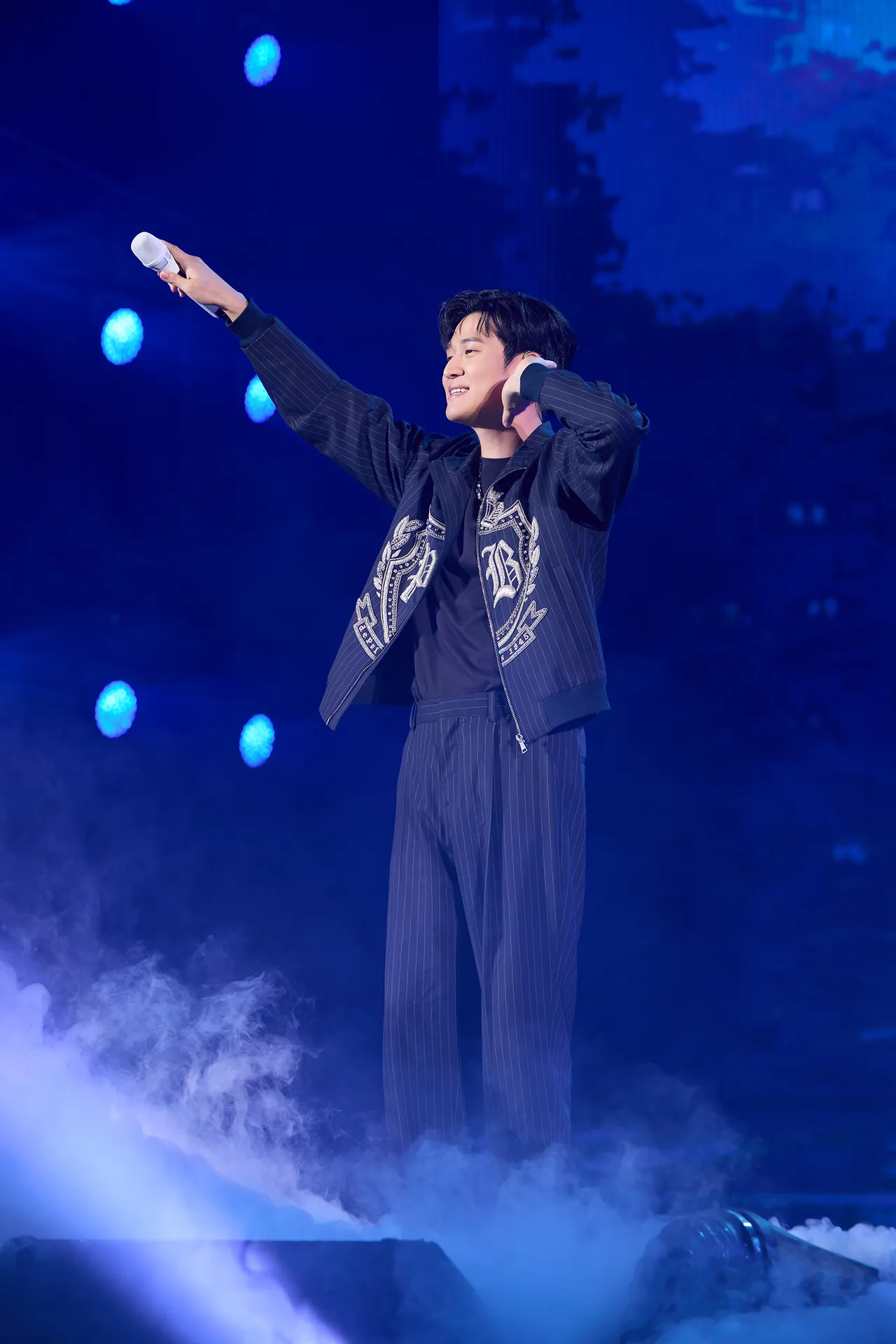 周興哲情歌齊發。喬山健康科技提供