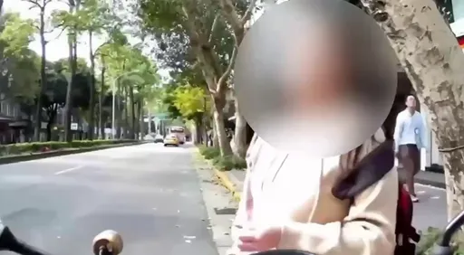 女车手突「醒悟」拒交百万现金给上游　街头抢钱「黑吃黑」！警一举逮2人