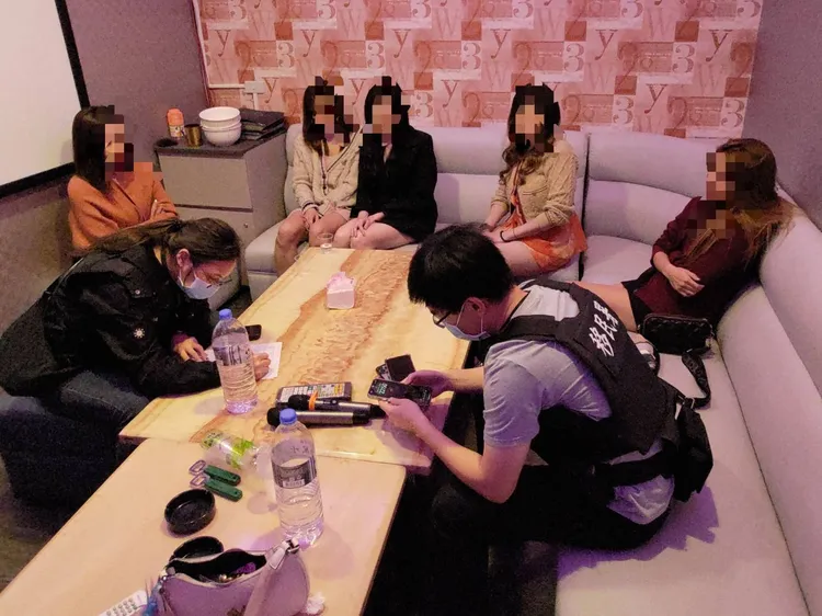 泰籍女來台沒觀光，跑來脫衣陪酒，甚至從事性交易賺錢，行徑大膽。翻攝照片