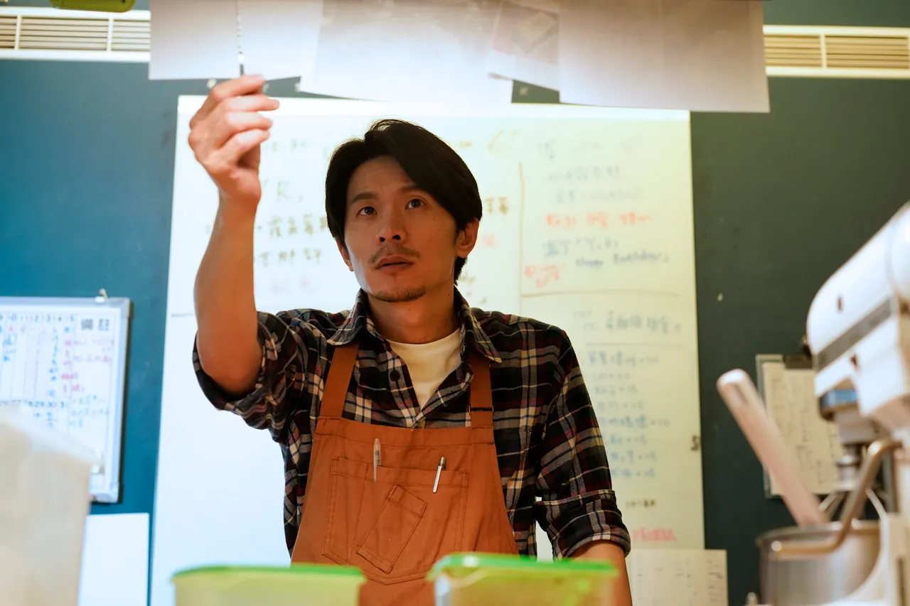 姚淳耀谈恋爱也走直男路线。彼此影业提供