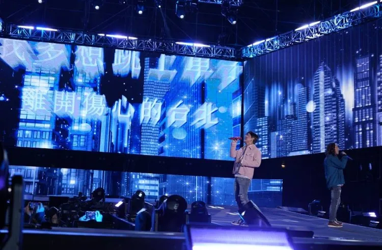 2026第1天，動力火車祝福大家新年快樂、心想事成。三立提供