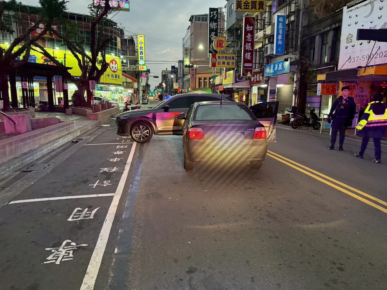 枪击案发生在头份市下公园旁。民众提供