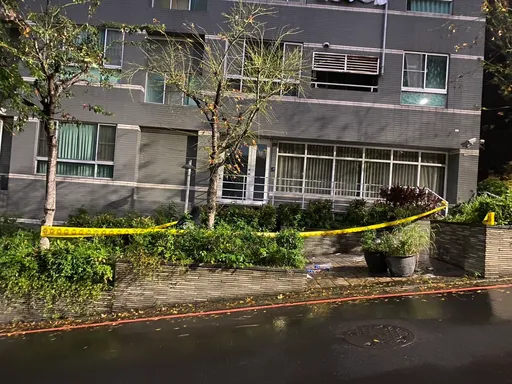 淡水女9樓墜下倒臥人行道　頭破血流四肢骨折送醫不治　