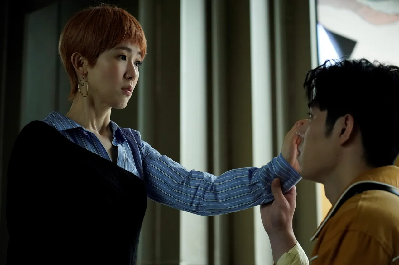 孫可芳與詹懷雲悄生情愫。彼此影業提供