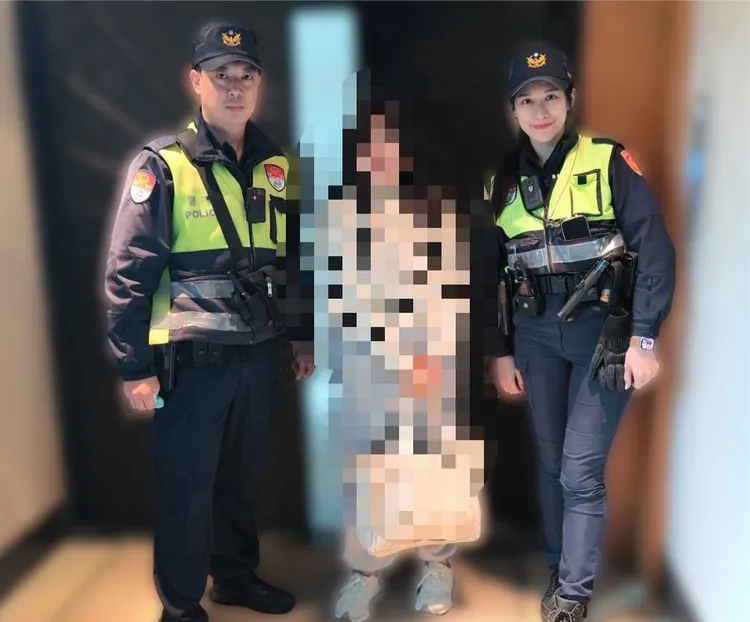 捷運警護送女學生返家。翻攝畫面