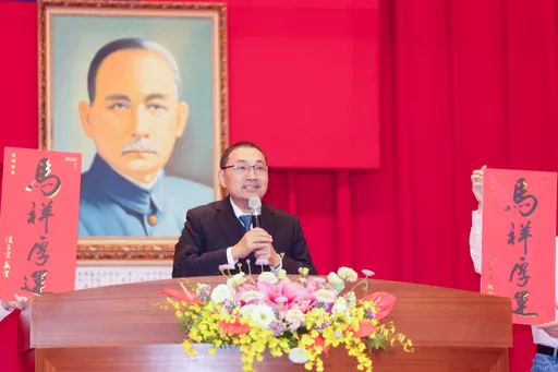 蘇巧慧租「福地」超級F1當辦公室　侯友宜：治理能力比較重要