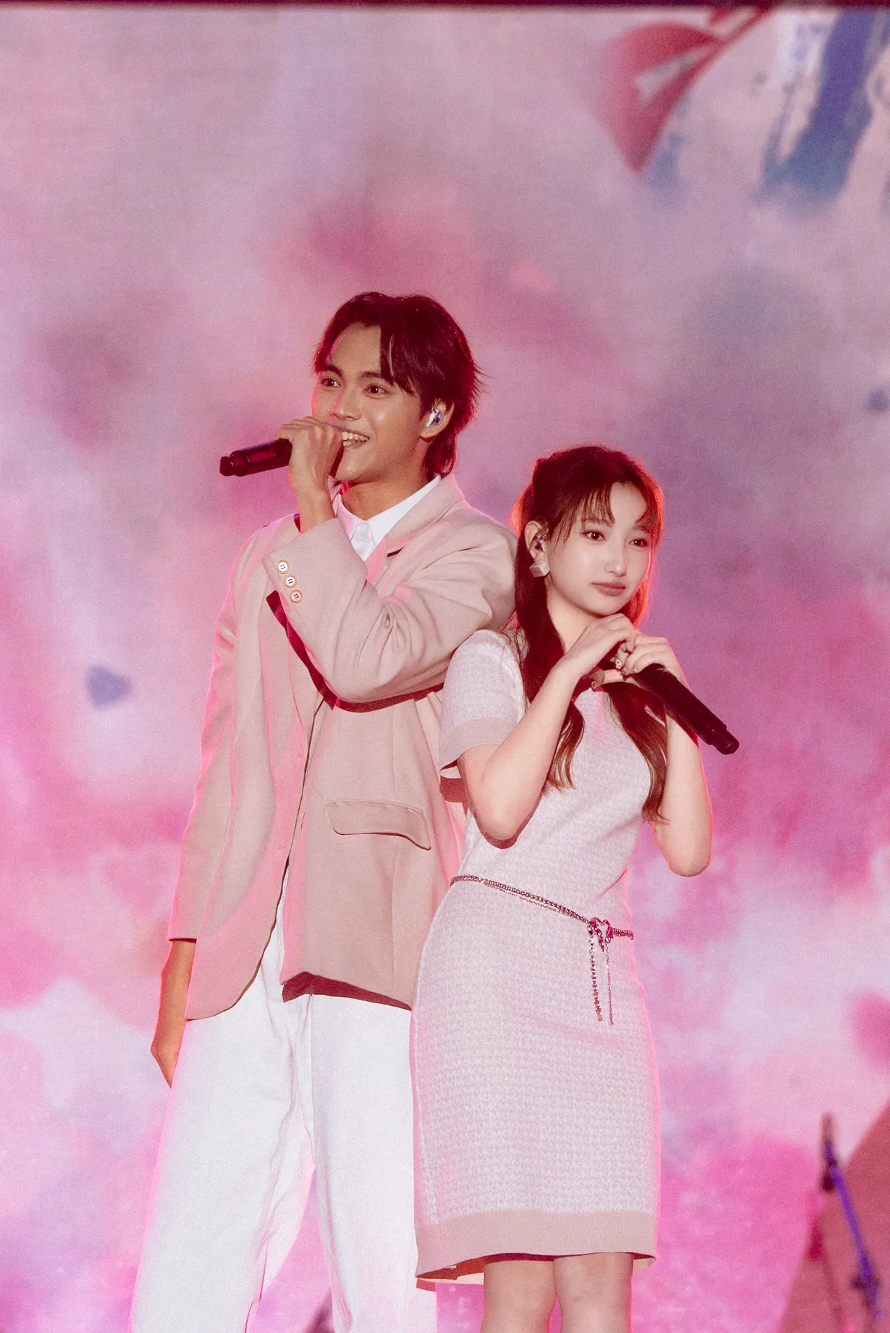 Ivan & Anita在宜兰跨年献出「处女秀」。滚石唱片提供