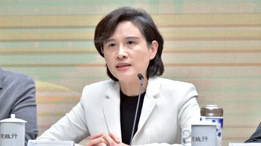 鄭麗君昔批服貿黑箱「簽前不能講，簽後不能改」　楊智伃：回力鏢自打臉