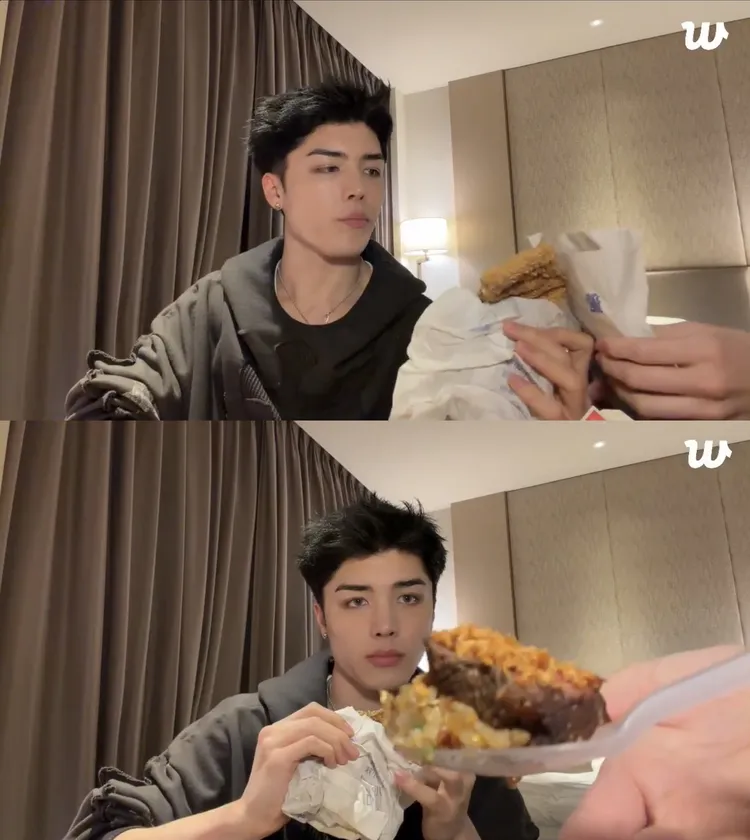 MAKI和只有手入鏡的YUMA昨天彩排完後，吃雞排和炒飯。翻攝Weverse