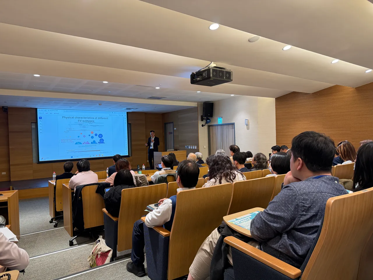 台灣胞外體醫療協會年度論壇集結產官學研重量級領袖。