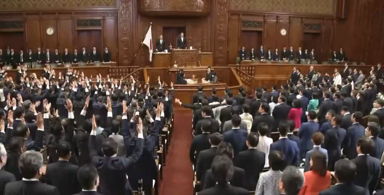 日眾議院宣布解散!1年半3場大選「最短選戰開跑」