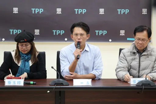 新北市長民調墊底！黃國昌認：60歲以上「輸到慘不忍睹」　會跟長輩多溝通