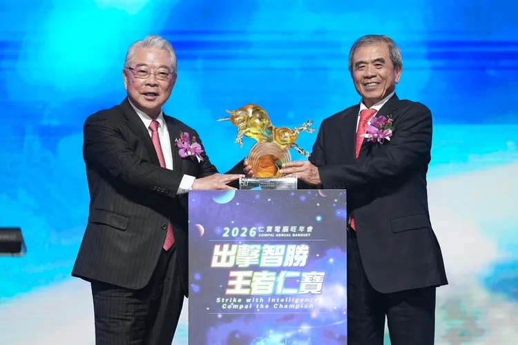 仁寶電腦董事長陳瑞聰（右）、金仁寶集團總裁許勝雄（左）。彭欣偉攝