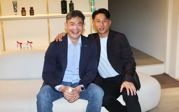 連勝武（左）和小刀出席活動。莊宗達攝