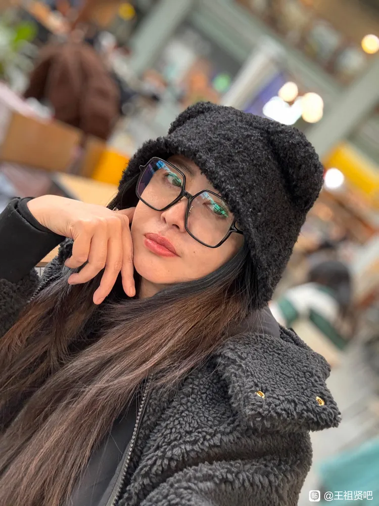 王祖賢新年傳美照問候粉絲。翻攝王祖賢百度貼吧