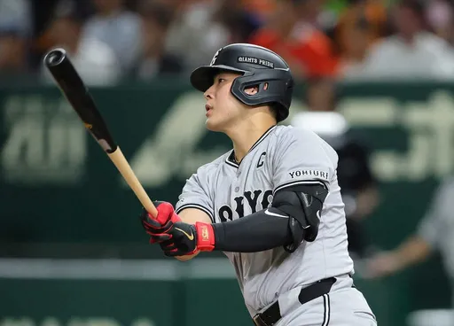 蓝鸟季外疯狂补强　美媒唱衰：赢不了道奇