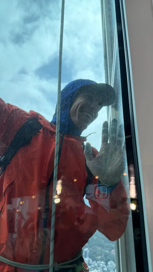 攀登台北101因雨延期！霍諾德分享試爬片段　稱「這點」比攀岩安全