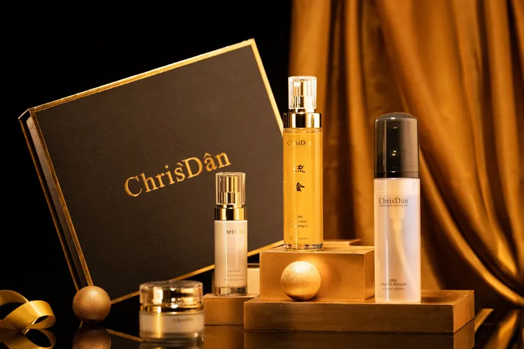 克莉絲丹光采無瑕蜜粉入圍壹蘋《2026春節10大爆品票選》，靠的是長期口碑與使用者支持，而非短期話題操作。