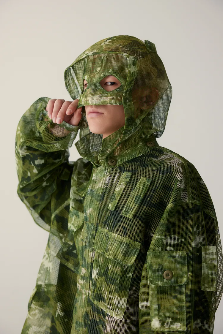 本季推出致敬復古遊戲的「MULTI PIXEL CAMO」像素迷彩。品牌提供