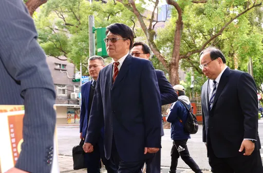 民眾黨推不在籍投票　年底大選實施？游盈隆：肯定是災難