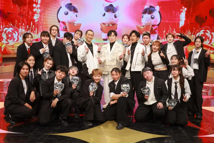 陽帆和浩角翔起跨世代合作。民視提供