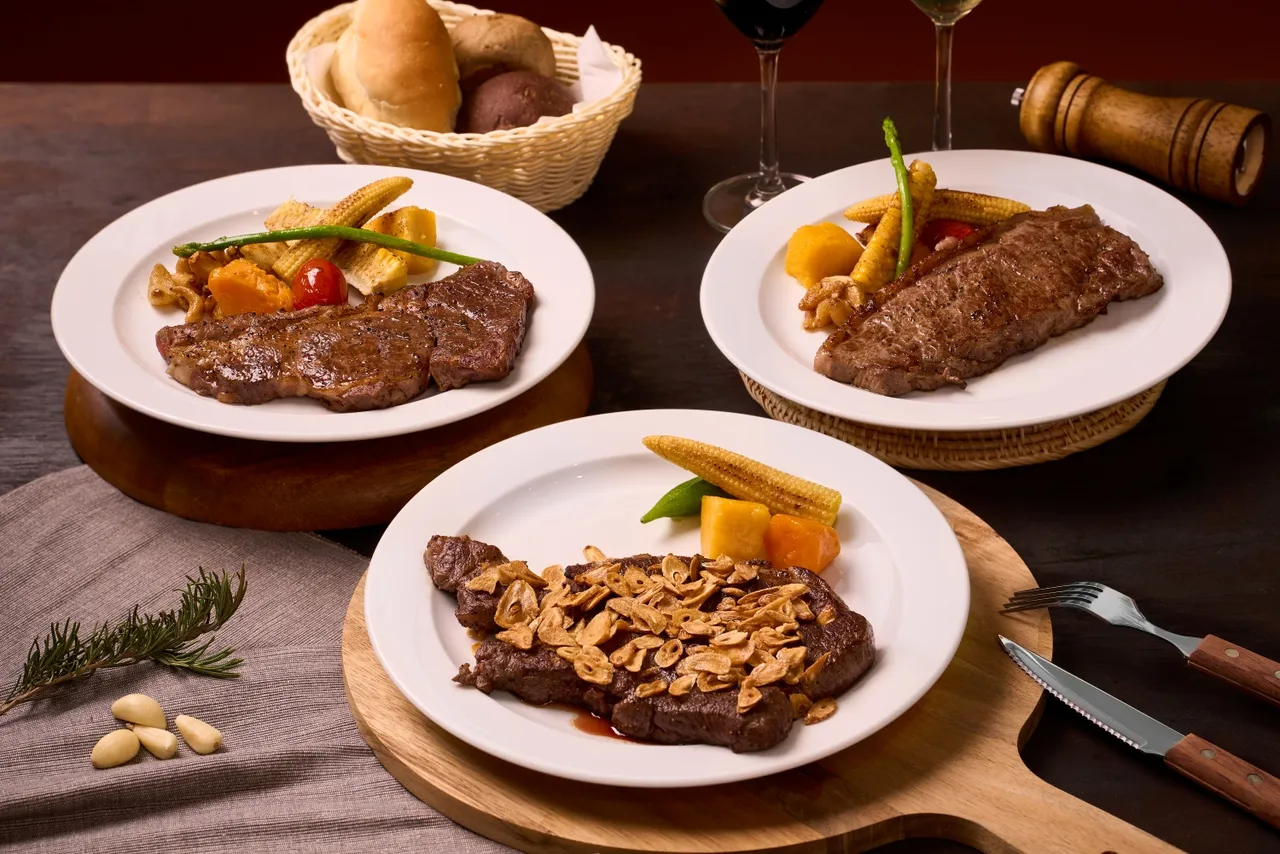 TOK牛排屋排排重磅，品嚐不同部位牛排肉質天然口感與牛脂甘甜。業者提供