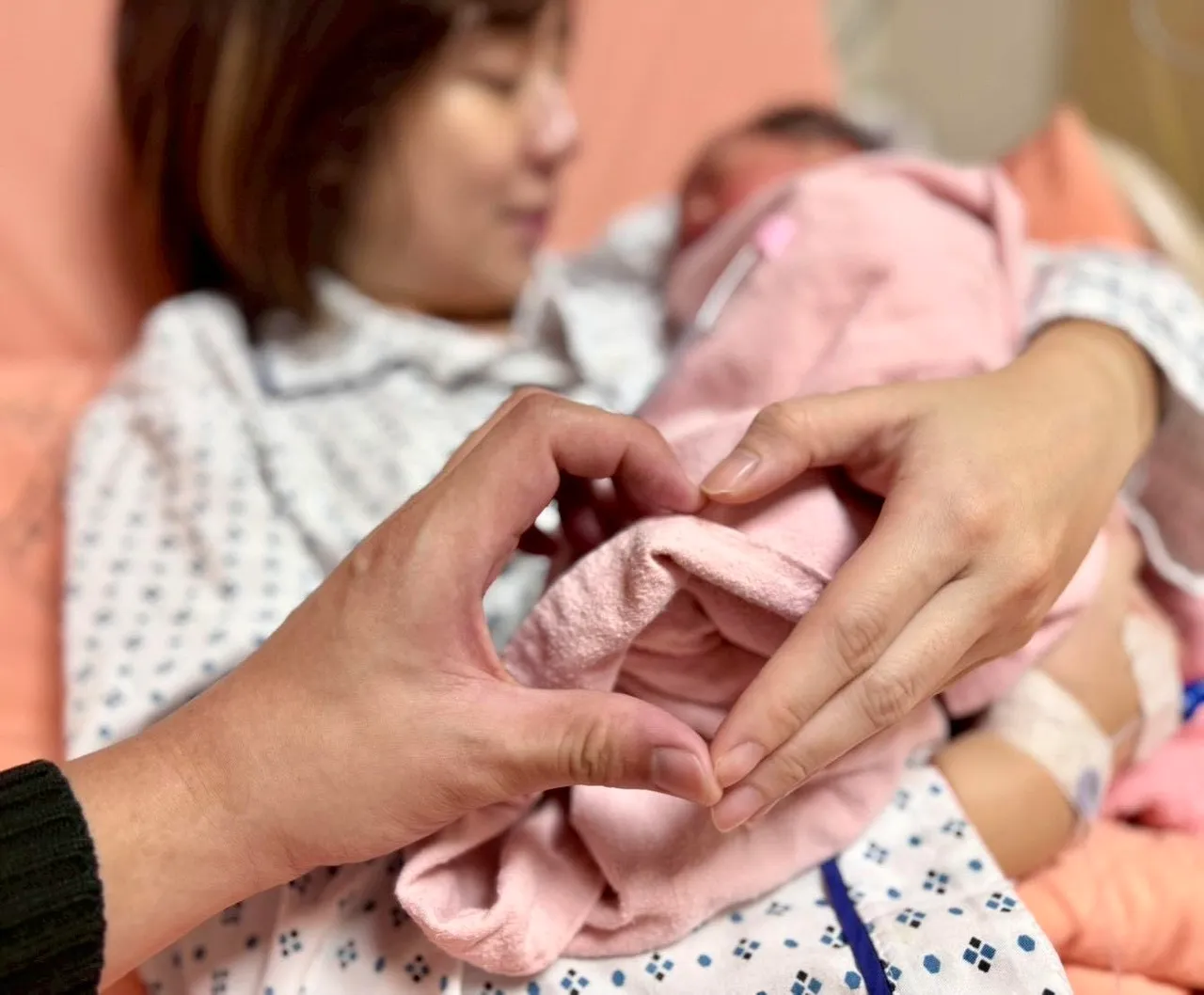 「學姐」黃瀞瑩生寶寶了。翻攝黃瀞瑩臉書